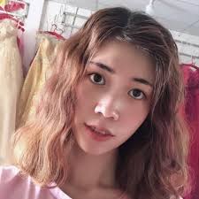 ROSABELLA ( IRIS PHAM) (@alexrose2304)