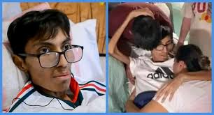 Kevin Gonzalez, an 18-year-old Chicago-born man fighting stage 4 colon  cancer, died on Sunday in Durango, Mexico, just one day after reuniting  with his parents. Gonzalez had wished to embrace his parents