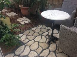Bmot 5x pflasterform beton pflasterschablone trittplatten gießformen schwarz kunststoff gehwegplatten außenbereich garten terrasse pflastersteine 43x43x4cm 4,7 von 5 sternen 13 45,99 € 45,99 € Diy Gartenweg Oder Terrasse Mit Giessformen Selbst Anlegen Youtube