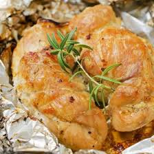 Escalopes De Poulet Marines Au Paprika En Papillotes Recette En 2020 Escalope De Poulet Poulet Marine Recette Marinade Poulet
