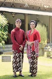 Maybe you would like to learn more about one of these? Prewedding Jawa Romantis Unik 17 Foto Prewed Adat Jawa Outdoor Indoor D Omah Jogja Nesa Eko Foto Perkawinan Gaya Pengantin Fotografer
