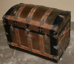 Camelbacks were unique steam locomotives that featured the cab sitting directly over the main boiler. Old Antique Camelback Humpback Steamer Trunk Chest Epawn Ltd