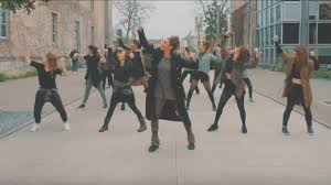 Rue des platanes à la roche sur yon. Accueil Association Et Compagnie Sula Bula Danse Street Jazz En Vendee