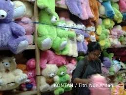 Alamat pabrik boneka di plumbon cirebon. Sentra Boneka Cikampek Surga Berburu Aneka Boneka Lucu 1