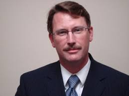 Racquetball competitor John McManamon plays in memory of a partner who died 