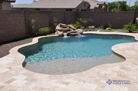 Simple And Small Pool With Sand Bar By Presidential Pools Pool Wasserfall Schwimmbad Designs Hinterhof Pool