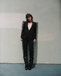 Charlotte gainsbourg while the french actress/singer seems so casually put together, she couldn't find the nerve to play shows until just a couple years ago. Charlotte Gainsbourg On Style And Fronting Saint Laurent Dazed