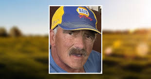 Lane Shelton's Instagram, Twitter & Facebook