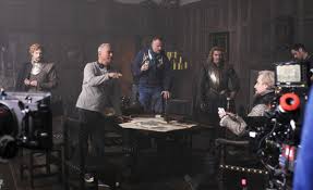 Kraliçe elizabeth dönemi i̇ngiltere'sinde geçen hikaye yüzlerce yıldır onlarca entellektüelin kafasını kurcalayan bir soruya odaklanıyor: From The Film Anonymous 2011 Shotonwhat Behind The Scenes