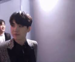 Fun facts about the name melok. Suga Casually Model Walking Melon Music Awards 2016 Bts ë°©íƒ„ì†Œë…„ë‹¨ Melon Music Awards 2016 Giphy Army Love