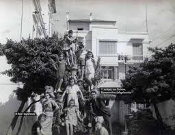 Παύλος είναι καθηγητής φυσικής στο δημοκρίτειο πανεπιστήμιο θράκης (δ.π.θ.) και διδάκτωρ φιλοσοφίας του αριστοτέλειου παν. Cmaltwbeuiiwgm