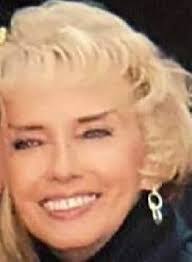 Suzanne Albrecht's Instagram, Twitter & Facebook