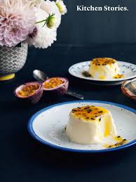 Panna Cotta Auf Passionsfruchtspiegel Rezept Kitchen Stories Recipe Panna Cotta Panna Cotta Recipe Fruit Recipes