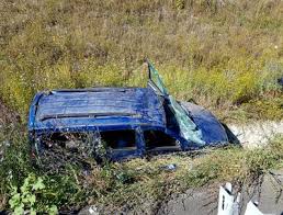 Vlaicu, doi tineri șoferi în timp ce goneau pe șosea cu viteză cu mult peste limita legală. Accident Pe Autostrada A2 DupÄƒ Ce Un È™ofer Ar Fi Adormit La Volan MaÈ™ina S A RÄƒsturnat In È™anÈ› Libertatea