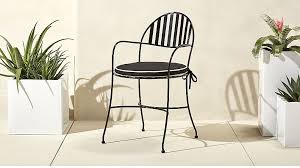 Swoop Black Outdoor Chair With Cushion Cb2 Chair Modern Chairs Chair Pads