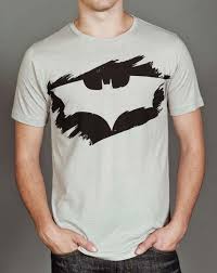 T Shirt Selbst Bemalen Mit Textilfarbe 22 Kreative Ideen T Shirt Bemalen Shirts Bemalen T Shirt Malerei