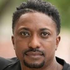 Sean Blunt (@SeanABlunt)