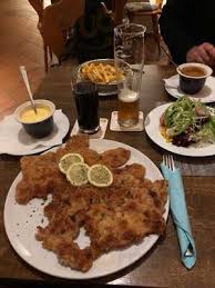 Opened in november by the meys family. Schnitzelhaus Aachen Menu Preise Restaurantbewertungen