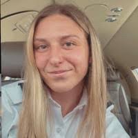 Carlee Preston's Instagram, Twitter & Facebook