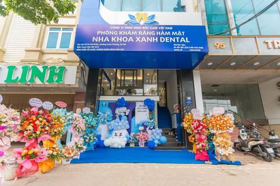 🎉NHA KHOA XANH DENTAL CHÍNH THỨC CÓ CƠ SỞ 2 ✨ Sau hành trình 18 năm đồng hành cùng nụ cười của hàng ngàn khách hàng, Nha Khoa Xanh Dental tiếp tục