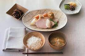 腹の虫をおさめる一汁三菜に優しい生き方を知る / 日本仕事百貨