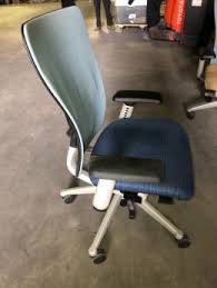 Zody is bifma level 3 and greenguard gold certified. Used Haworth Zody Office Chairs Furniturefinders