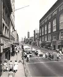 Yonge Street Facing North To Dundas 1960s Yonge Street Street Toronto