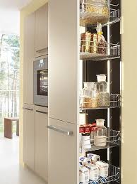 ergonomie in der kuche hochschranke praktisch und ergonomisch sinnvoll gestalten vorratsschrank kuche schrank kuche apothekerschrank kuche