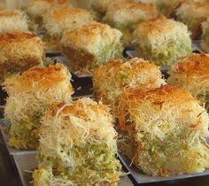 Kadaifs Aux Amandes Noix Et Pistaches Recette Recette Recette Facile Gateau Oriental Facile