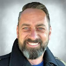 Darren Donovan's Instagram, Twitter & Facebook