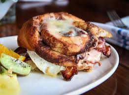 What will you have for breakfast on low carb? Breakfast Ideas From Deli Everything Bagel Breakfast Sandwich Recipe Peas And Crayons Oatmeal Is A Great Breakfast Idea For Any Parent And This Particular Recipe Is Perfect For Busy Parents