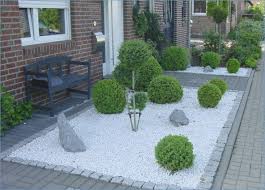 Front Garden Sculptures Modern With Gravel Front Garden Gravel Modern Sculptures Front Garden Design Garden Design Modern Garden Design