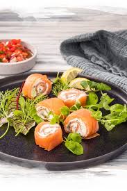 Lachsrollchen Gefullt Mit Brunch Balance Rezept Brunch Ideen Lachs Raucherlachs Vorspeise Brunch