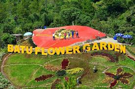 Bunga lawang atau kembang lawang bukan seperti jenis bunga pada umumnya. Batu Flower Garden Tiket Wahana Juni 2021 Travelspromo