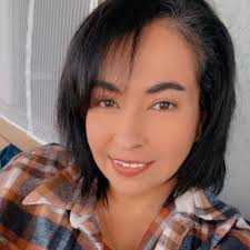 What are some ideas for using tree shower curtain rings?