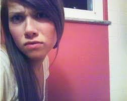 Lea Blake's Instagram, Twitter & Facebook