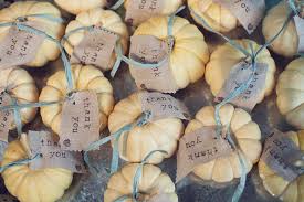 Baby shower decorations for a boy! 25 Diy Baby Shower Favors