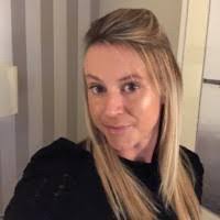 Amanda Tunstall's Instagram, Twitter & Facebook