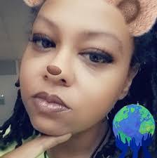 Aisha Lang's Instagram, Twitter & Facebook