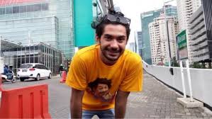 Reza rahadian sejak kecil menganut agama kristen. Beda Agama 5 Artis Ini Hidup Harmonis Dengan Saudara Kandung Okezone Celebrity