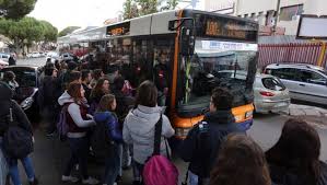 Un progressivo incremento dell'utilizzo dei mezzi pubblici. Trasporti L Appello Delle Regioni Troppo Pochi Ne Servono Di Piu La Repubblica