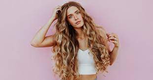 I capelli ricci richiedono cure diverse rispetto a quelli lisci o mossi. 7 Metodi Imperdibili Per Fare I Capelli Ricci