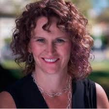 Donna Mceachern's Instagram, Twitter & Facebook