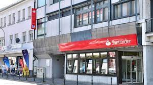 Santander consumer usa inc., its subsidiaries or affiliates are not responsible for the transaction, the outcome of the transaction or any information provided therein, provided that if santander consumer is chosen as the lender to finance the vehicle purchase, the financing will be performed by santander consumer. Santander Bank Schliesst Filiale In Neu Isenburg Neu Isenburg