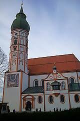 Die vr bank andechs arbeitet mit partnern (z.b. Andechs Bei Munchen