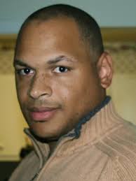 Shawn Babineaux's Instagram, Twitter & Facebook