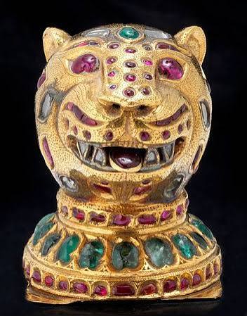Bonhams to Sell Second Gold Gem-Set Finial From Fabled Throne of Tipu Sultan, The Tiger of Mysore - Eloge de l'Art par Alain Truong
