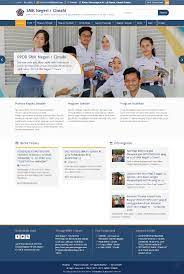 Setelah libur sekolah tiba, saya bersama dengan keluarga tercinta memutuskan untuk melakukan liburan ke pulau dewata. 13 Contoh Website Sekolah Yang Menarik Dan Modern