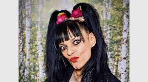 Nina hagen ohne make up. Nina Hagen Comeback Mit 56 Jahren Mein Neues Leben Ohne Sex Aber Mit Ganz Viel Rock N Roll Leute Bild De