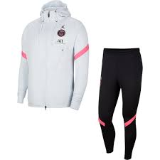 The compact squad overview with all players and data in the season overall statistics of current season. Paris Saint Germain Jacke Psg Pullover Paris Saint Germain Uni Jacken Fleecejacke Fanatics International